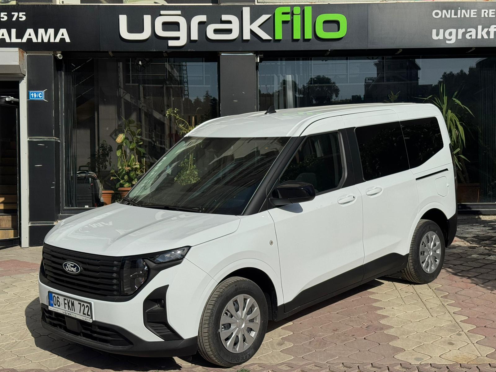 FORD CORİER BENZİN MANUEL - ANKARA ARAÇ KİRALAMA