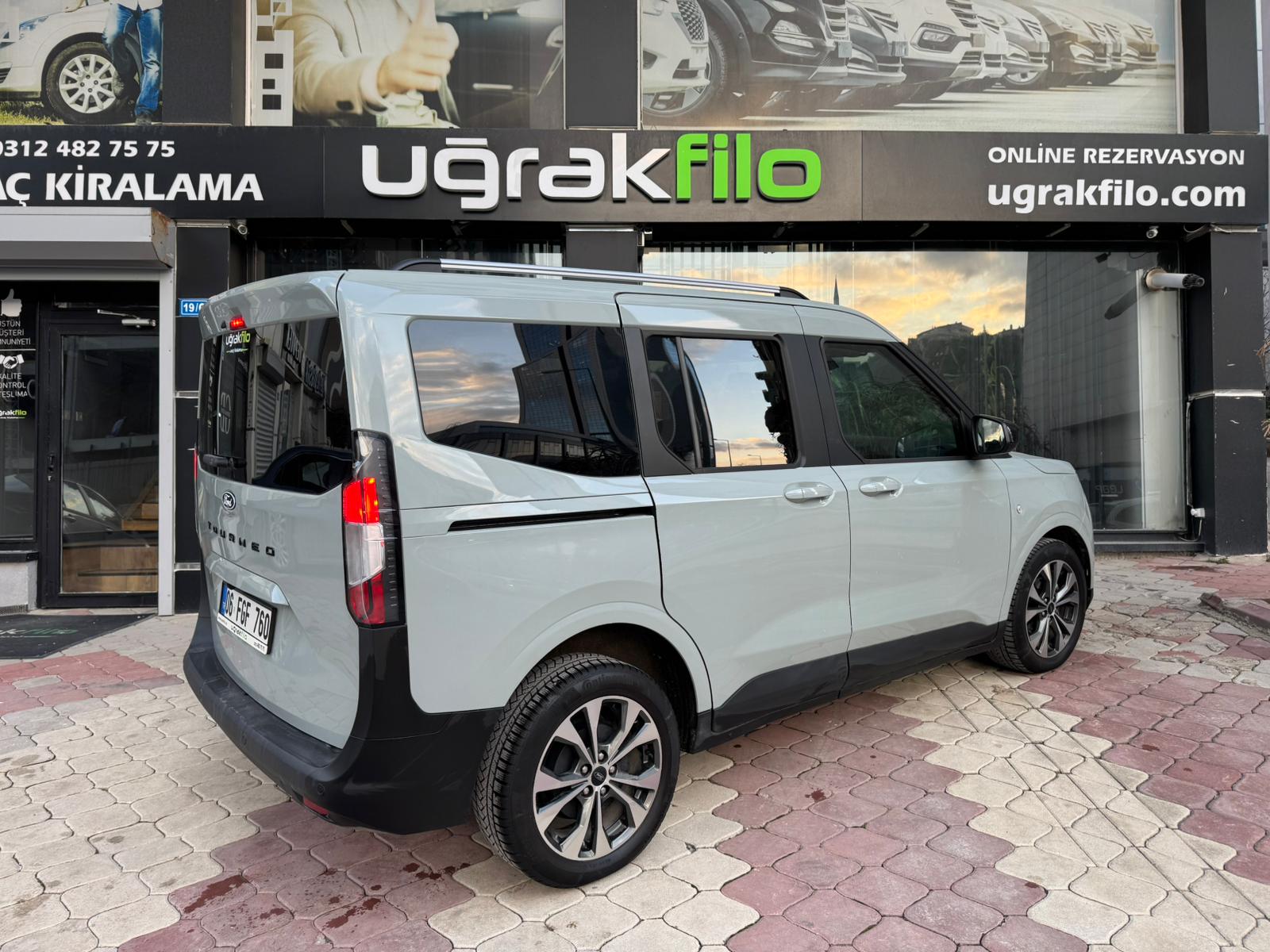 FORD  COURİER BENZİNLİ OTOMATİK - ANKARA ARAÇ KİRALAMA