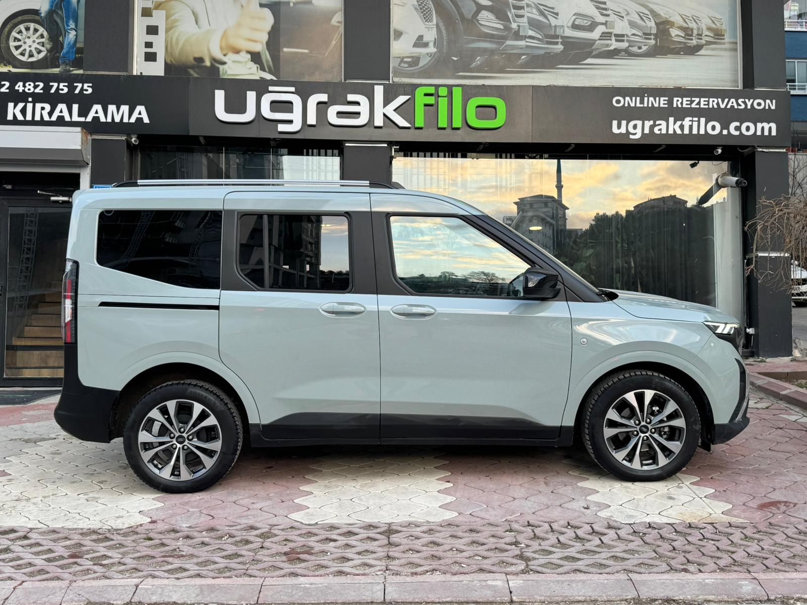 FORD  COURİER BENZİNLİ OTOMATİK - ANKARA ARAÇ KİRALAMA